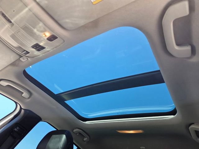 Used 2018 INFINITI QX30 Premium w/ Navigation Package image 22