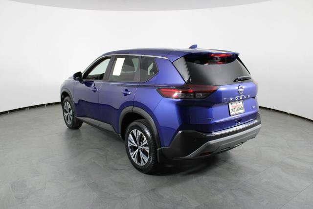 Certified 2022 Nissan Rogue SV FWD image 4