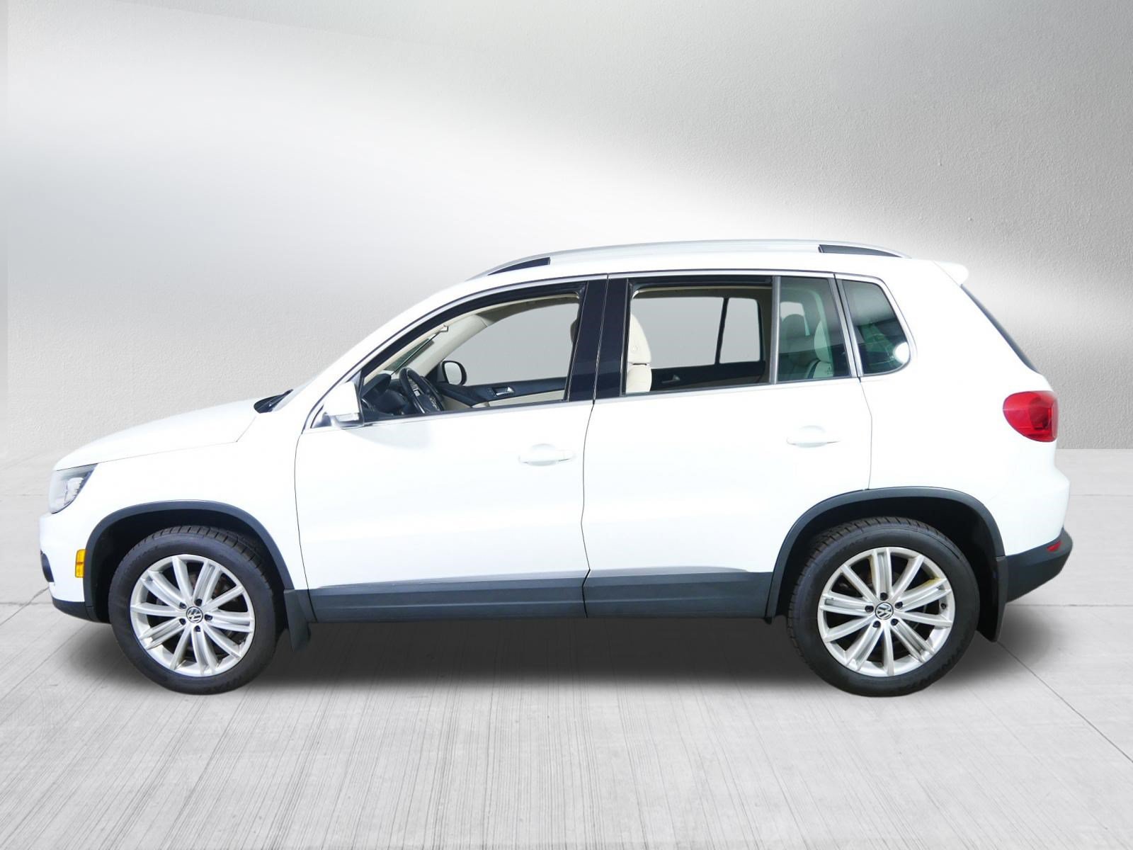 Used 2016 Volkswagen Tiguan SE AWD/4WD image 4