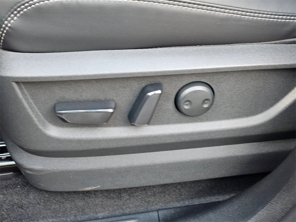 New 2026 Nissan Armada SL image 34