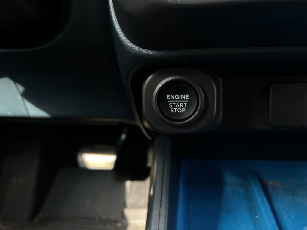 Used 2025 Ford Maverick XLT FWD image 15