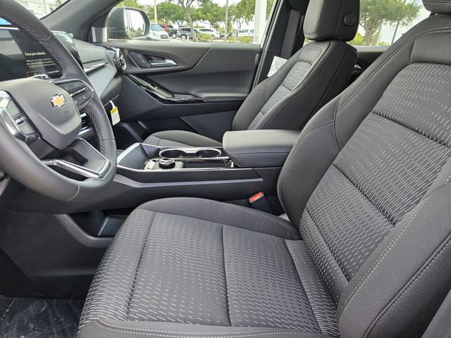 New 2026 Chevrolet Equinox LT w/ Safety and Technology Package FWD image 13