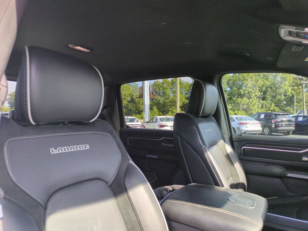 Used 2025 RAM 1500 Laramie w/ Night Edition AWD/4WD image 34