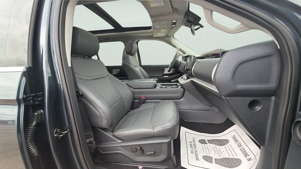 New 2026 Ford Expedition Max Active AWD/4WD image 11
