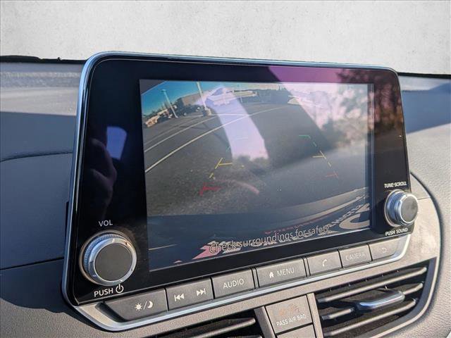 Used 2025 Nissan Altima 2.5 S FWD image 15