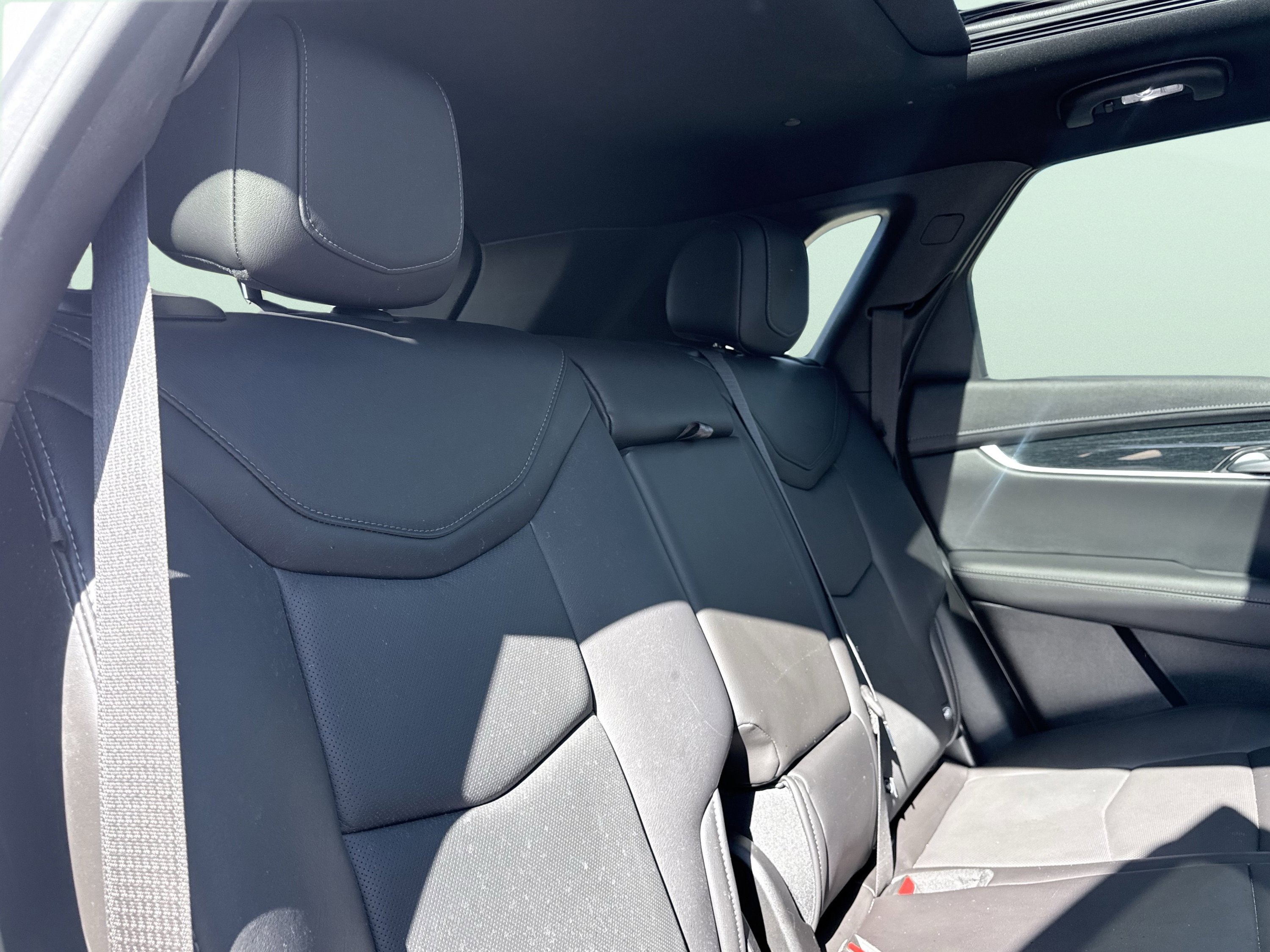 Used 2025 Cadillac XT5 Premium Luxury image 38