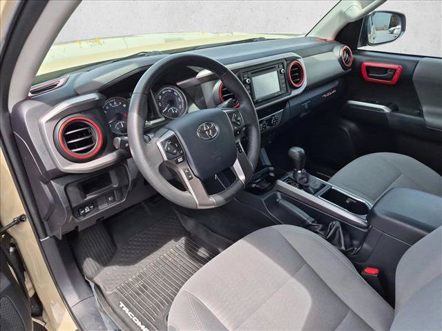Used 2019 Toyota Tacoma SR5 RWD image 10