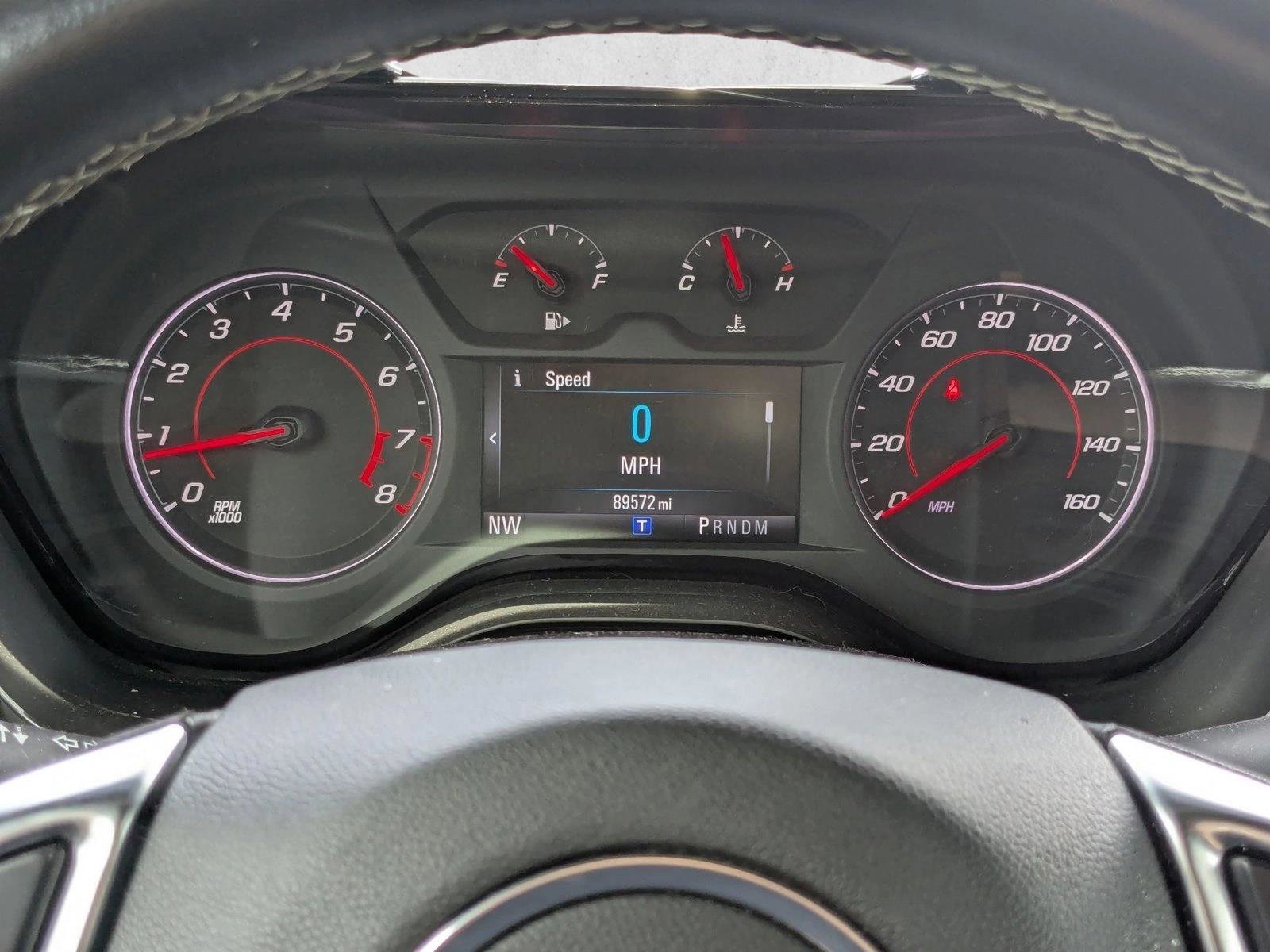 Used 2018 Chevrolet Camaro LT RWD image 3