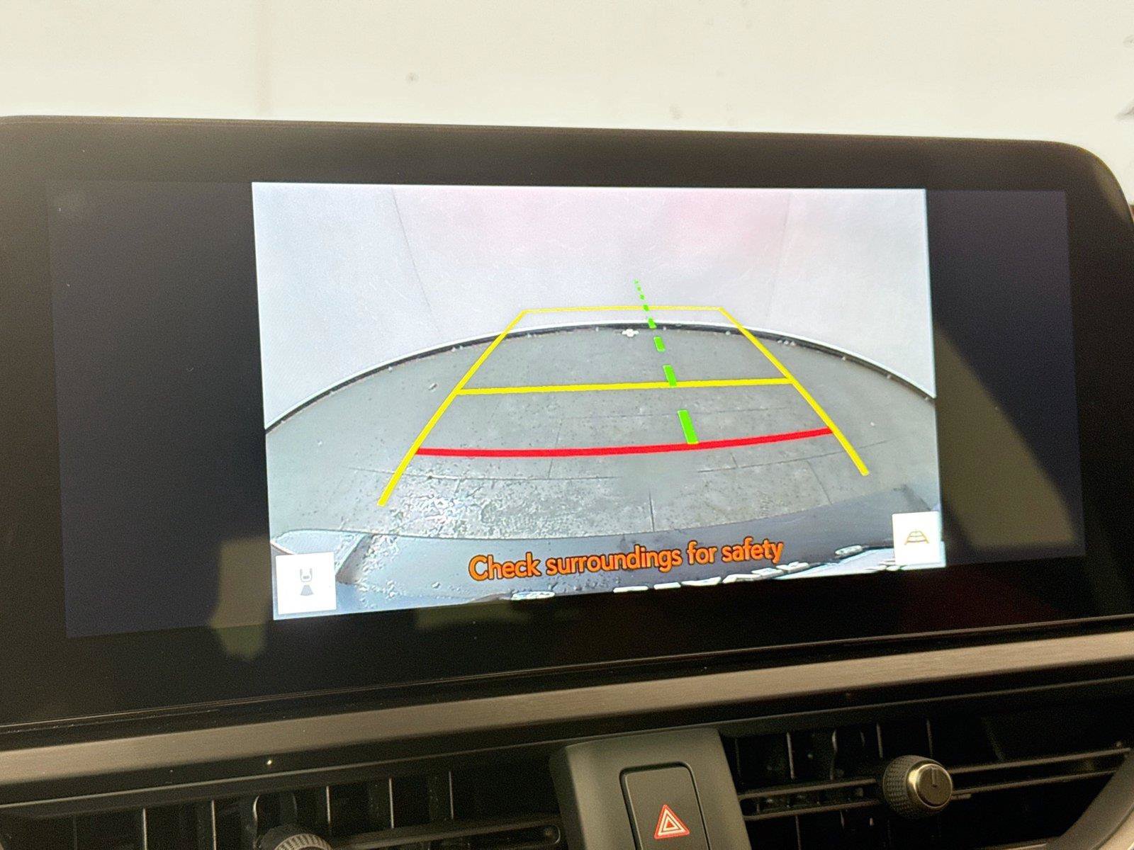 Used 2024 Lexus UX 250h F Sport FWD image 27