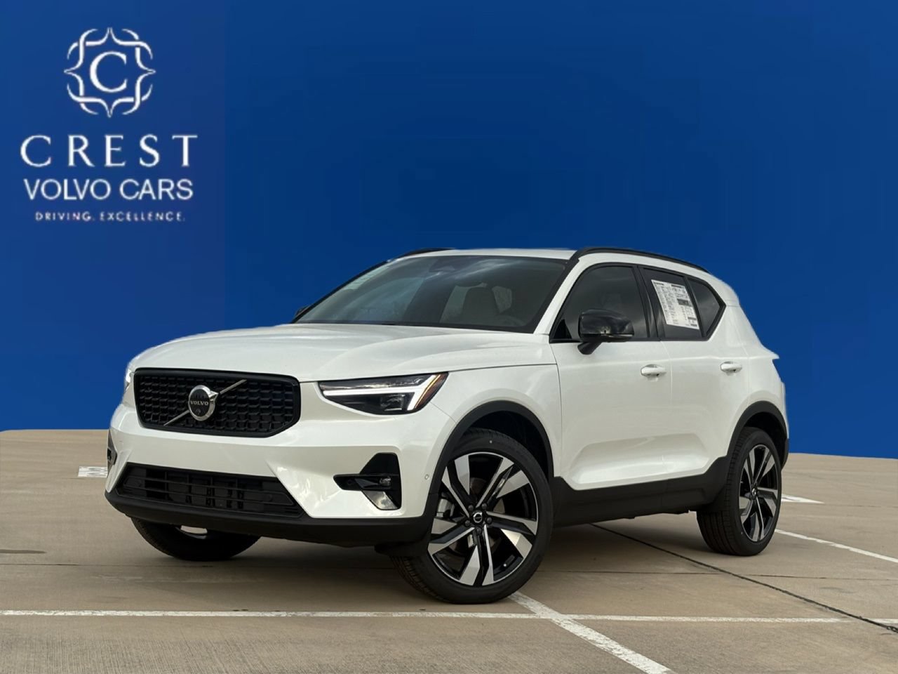 New 2026 Volvo XC40 B5 Ultra w/ Protection Package Premier