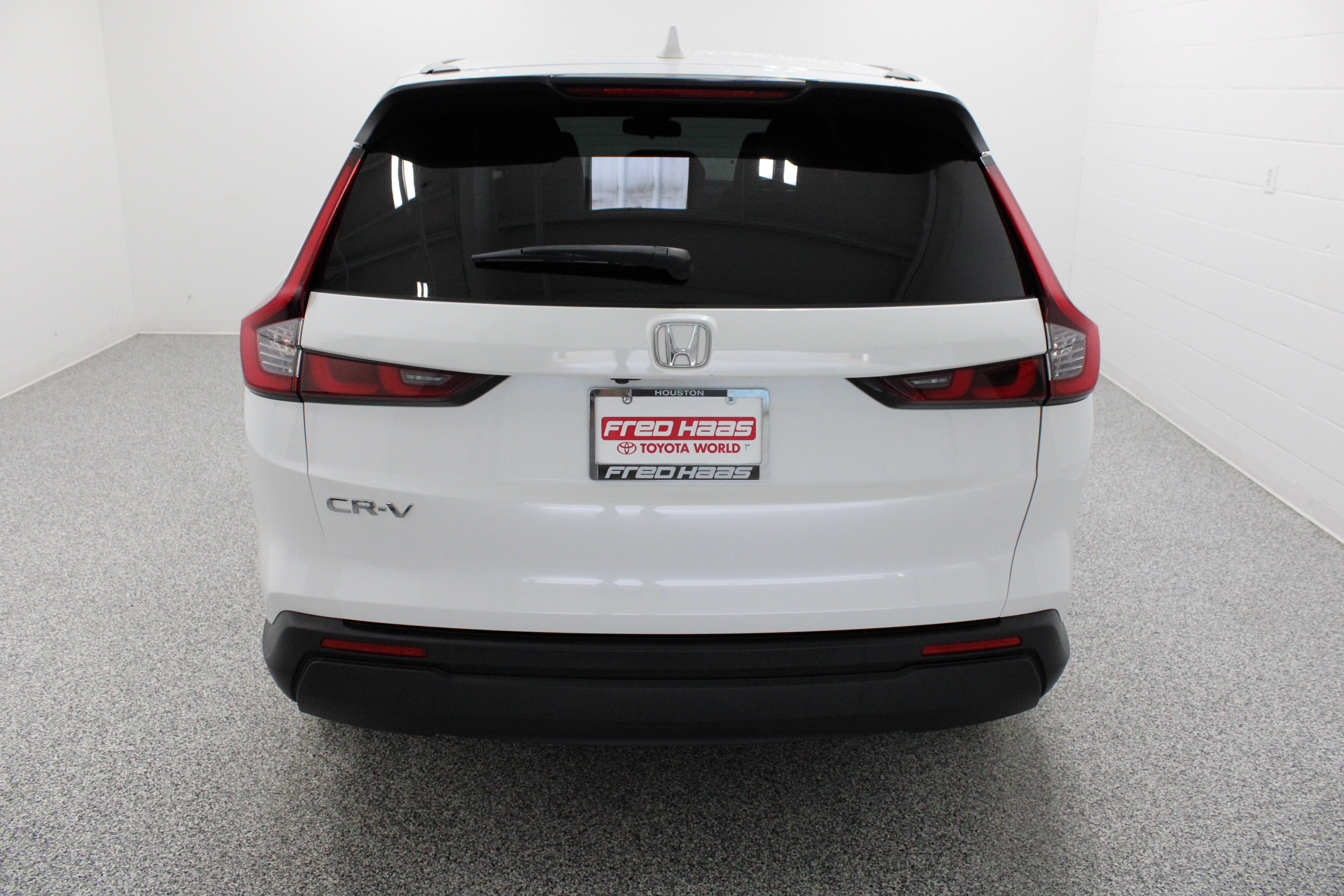 Used 2025 Honda CR-V EX image 8