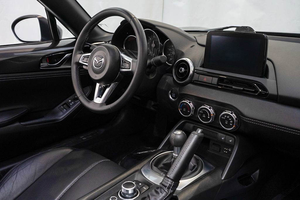 Used 2022 MAZDA MX-5 Miata Grand Touring RWD image 7