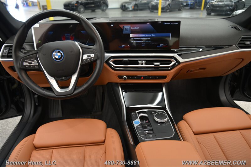 Used 2023 BMW i4 eDrive35 w/ Premium Package RWD image 19