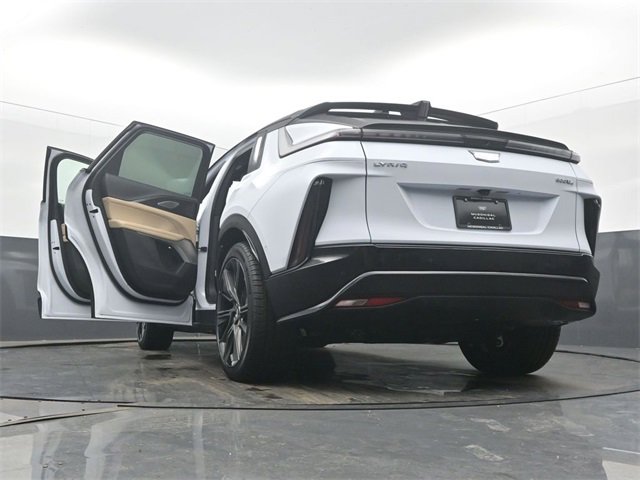 New 2026 Cadillac Lyriq Signature Sport image 60