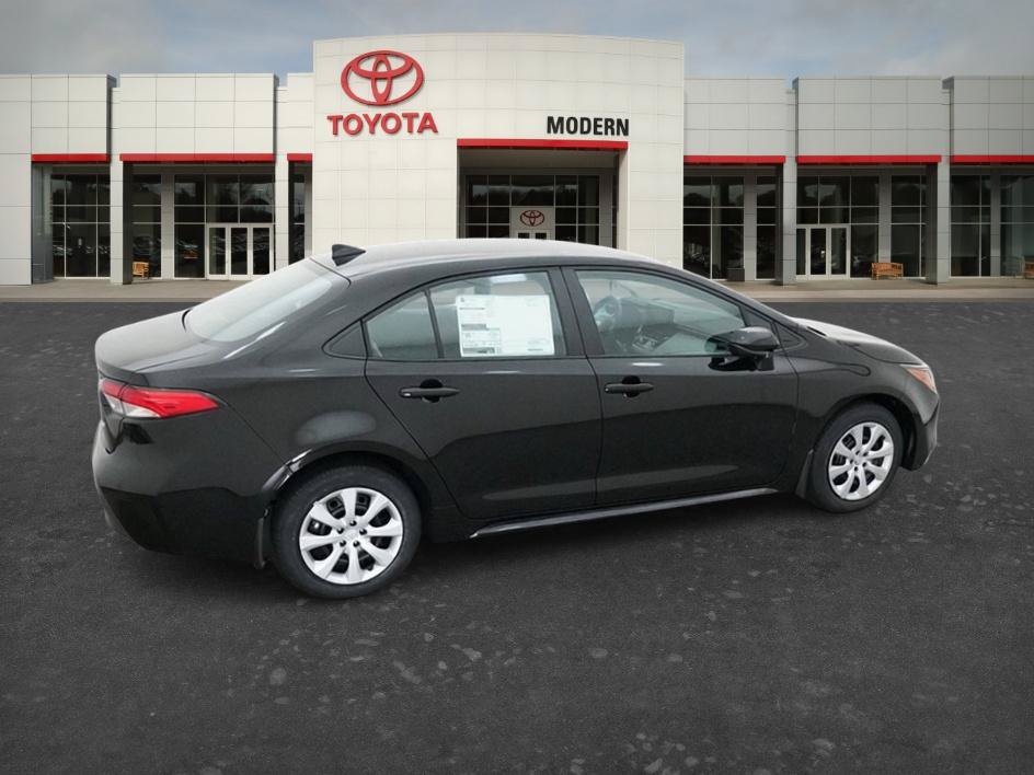 New 2027 Toyota Corolla LE FWD image 8