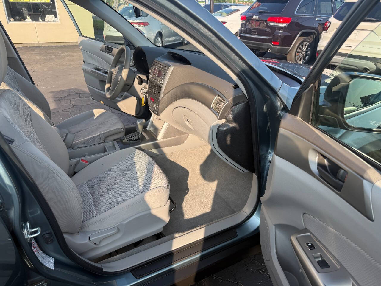 Used 2010 Subaru Forester 2.5X AWD/4WD image 14