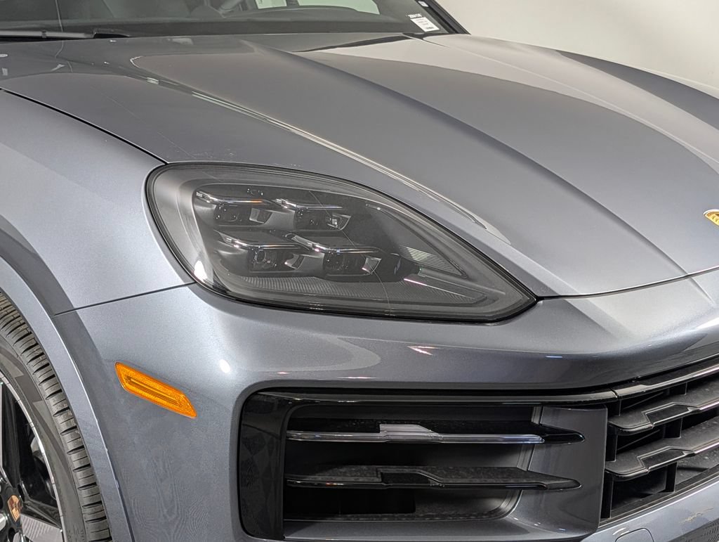 New 2026 Porsche Cayenne S AWD/4WD image 15