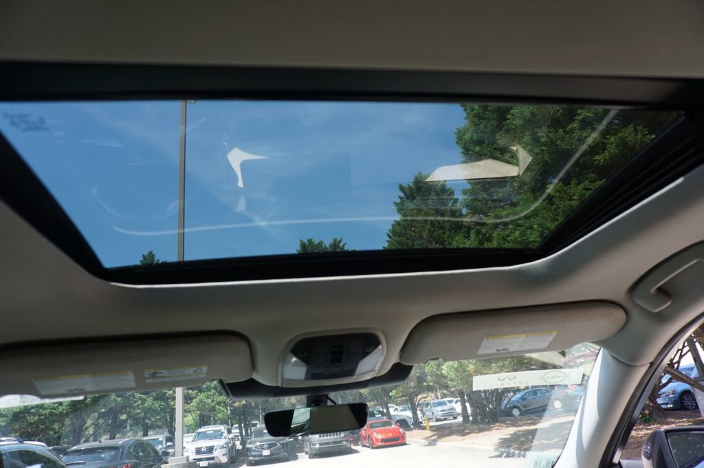 Used 2023 INFINITI QX60 Luxe image 14