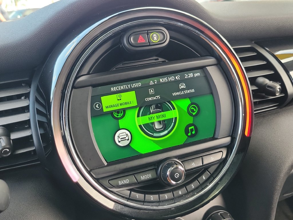 Used 2019 MINI Cooper S w/ Signature Upholstery Package FWD image 9