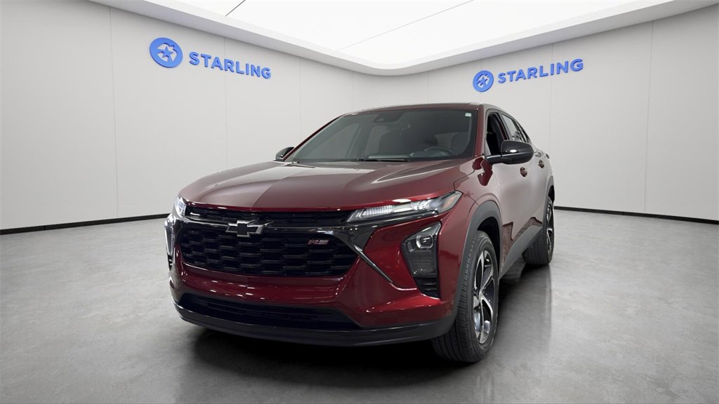 Certified 2024 Chevrolet Trax RS w/ Driver Confidence Package image 32