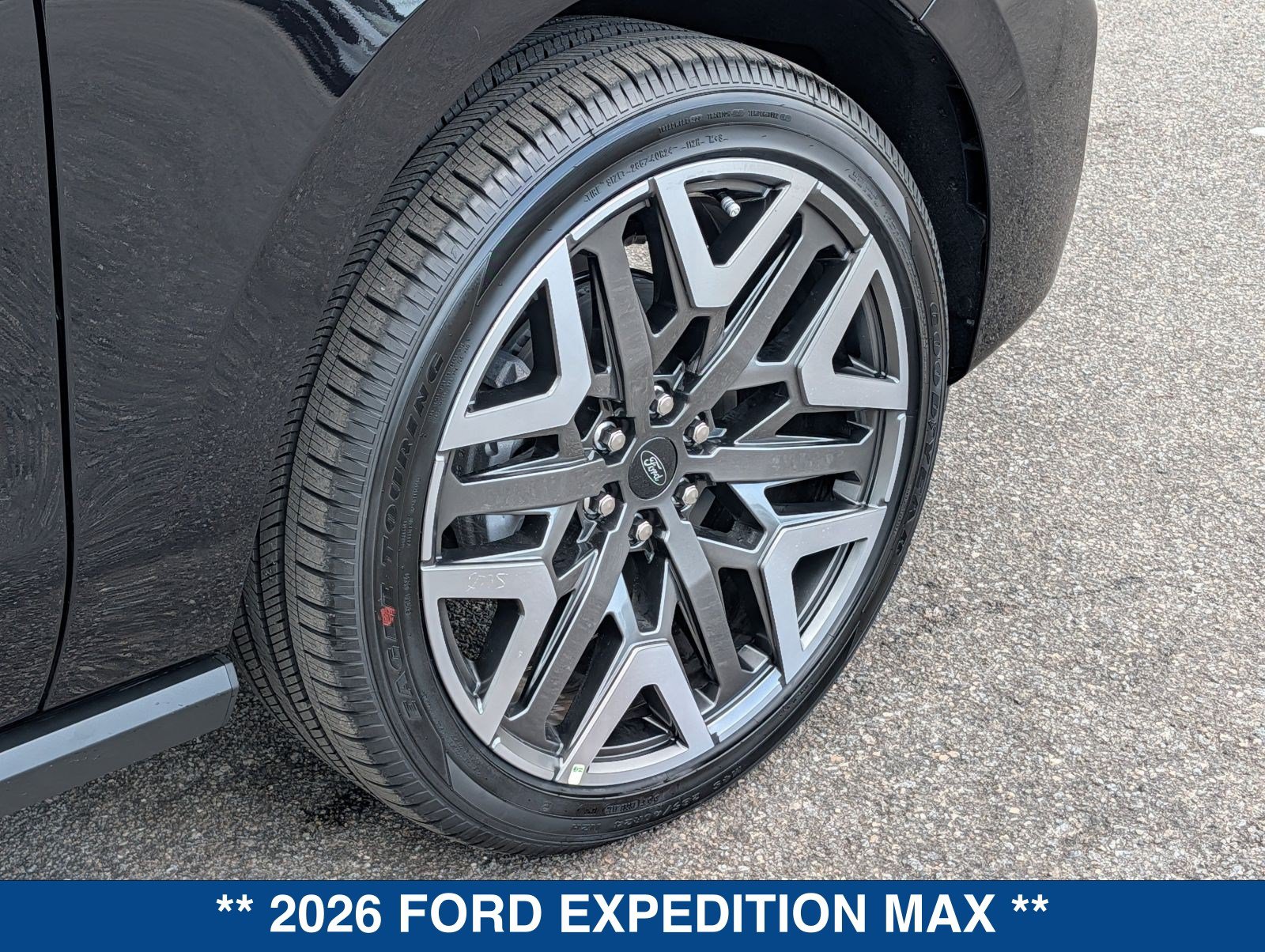 New 2026 Ford Expedition Max Platinum w/ Platinum Ultimate Package AWD/4WD image 14