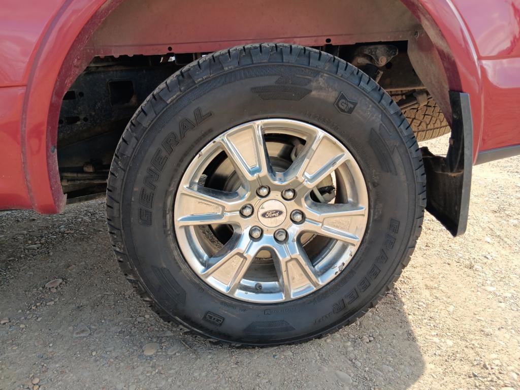 Used 2017 Ford F150 Lariat image 22