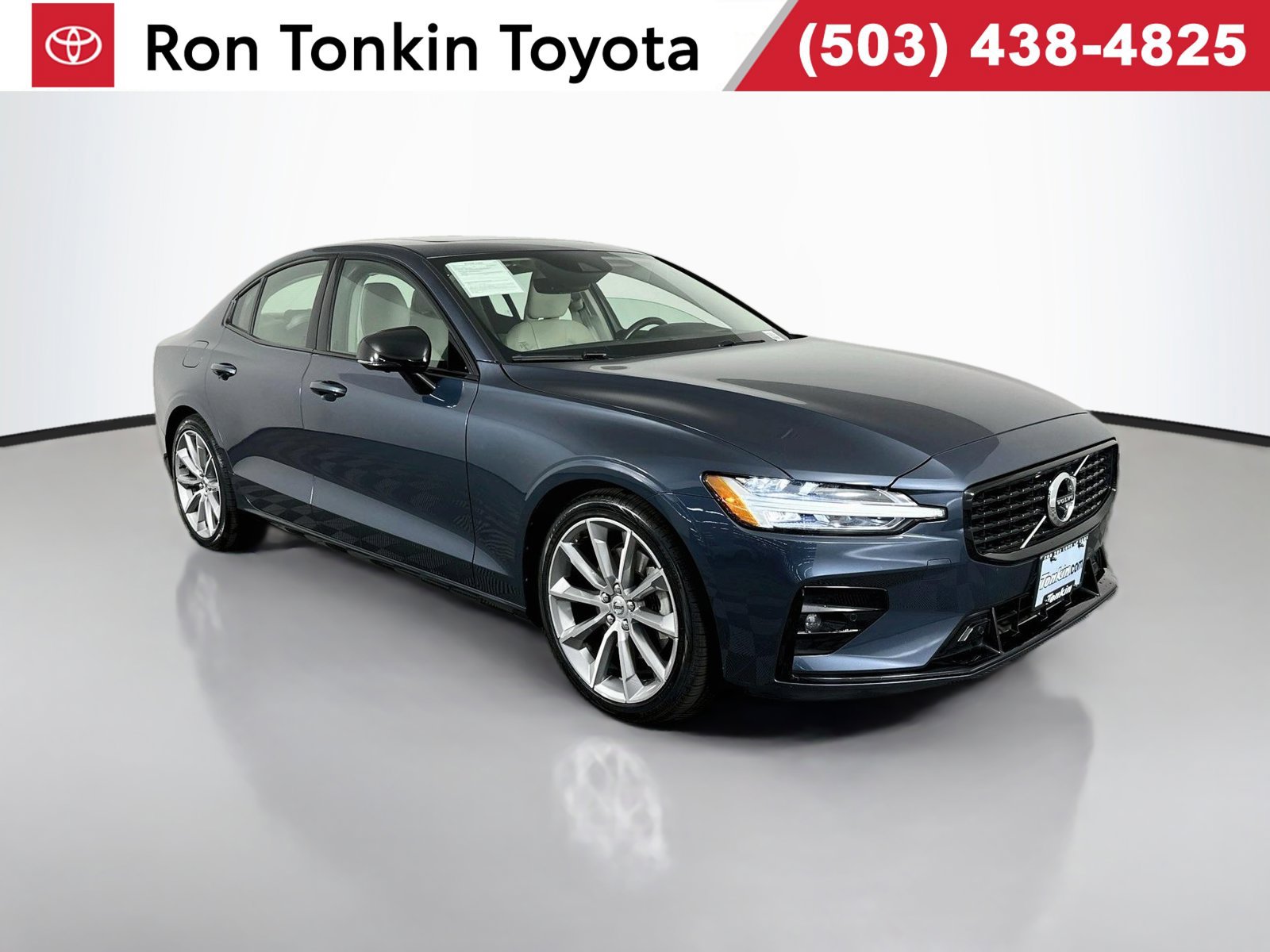 Used 2021 Volvo S60 T5 Momentum w/ Advanced Package