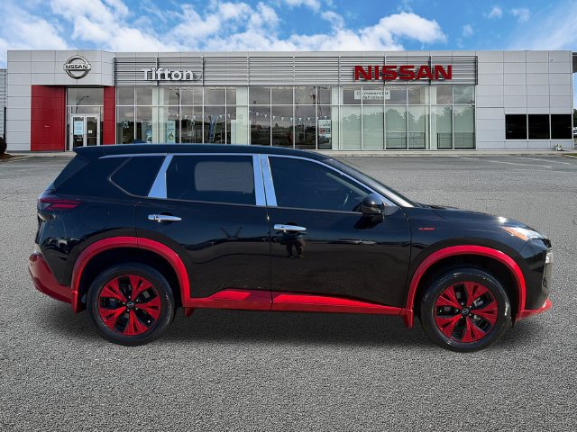Used 2022 Nissan Rogue SV FWD image 8