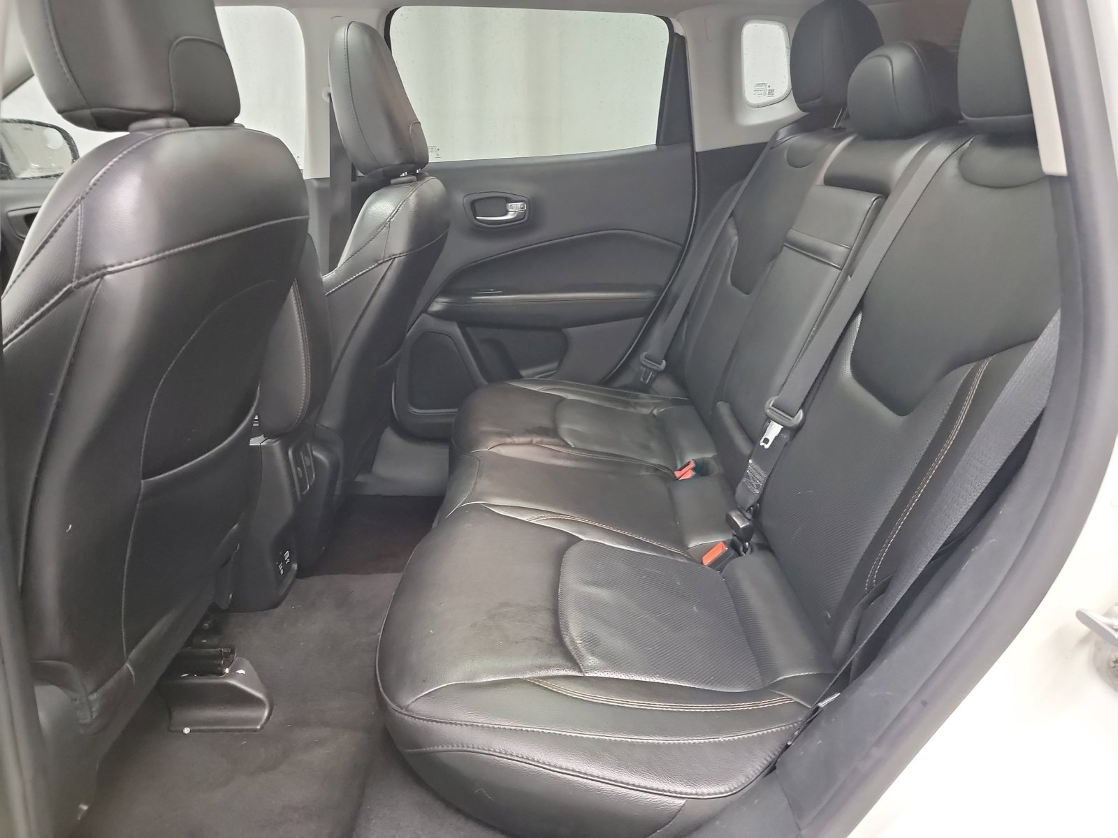 Used 2018 Jeep Compass Limited w/ Navigation Group image 18