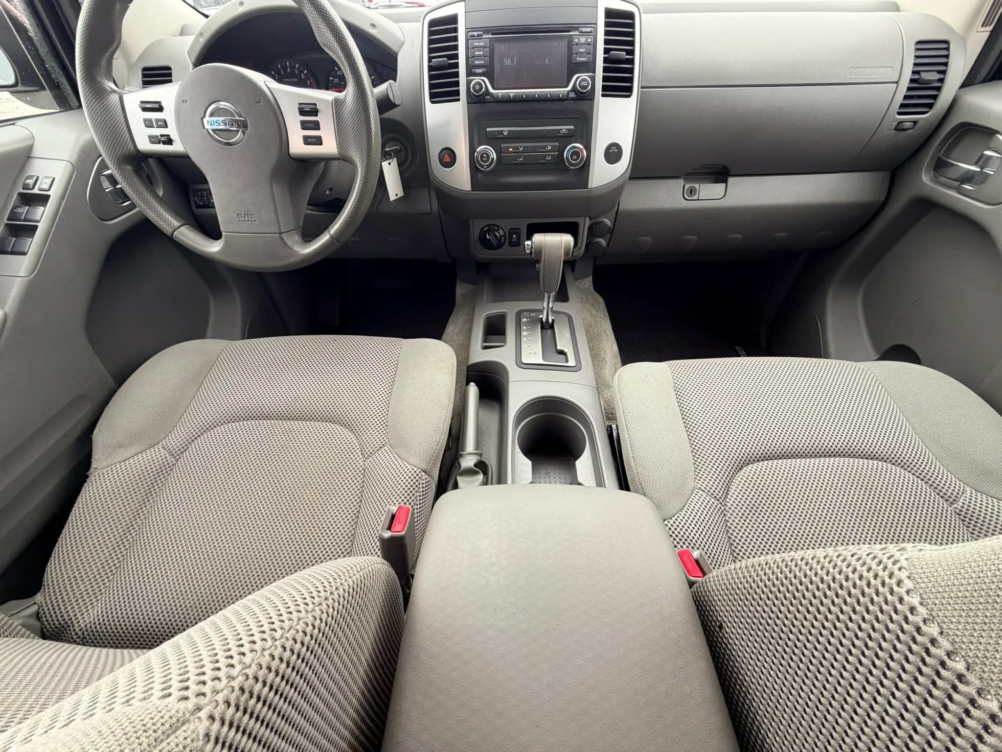 Used 2016 Nissan Frontier SV AWD/4WD image 10