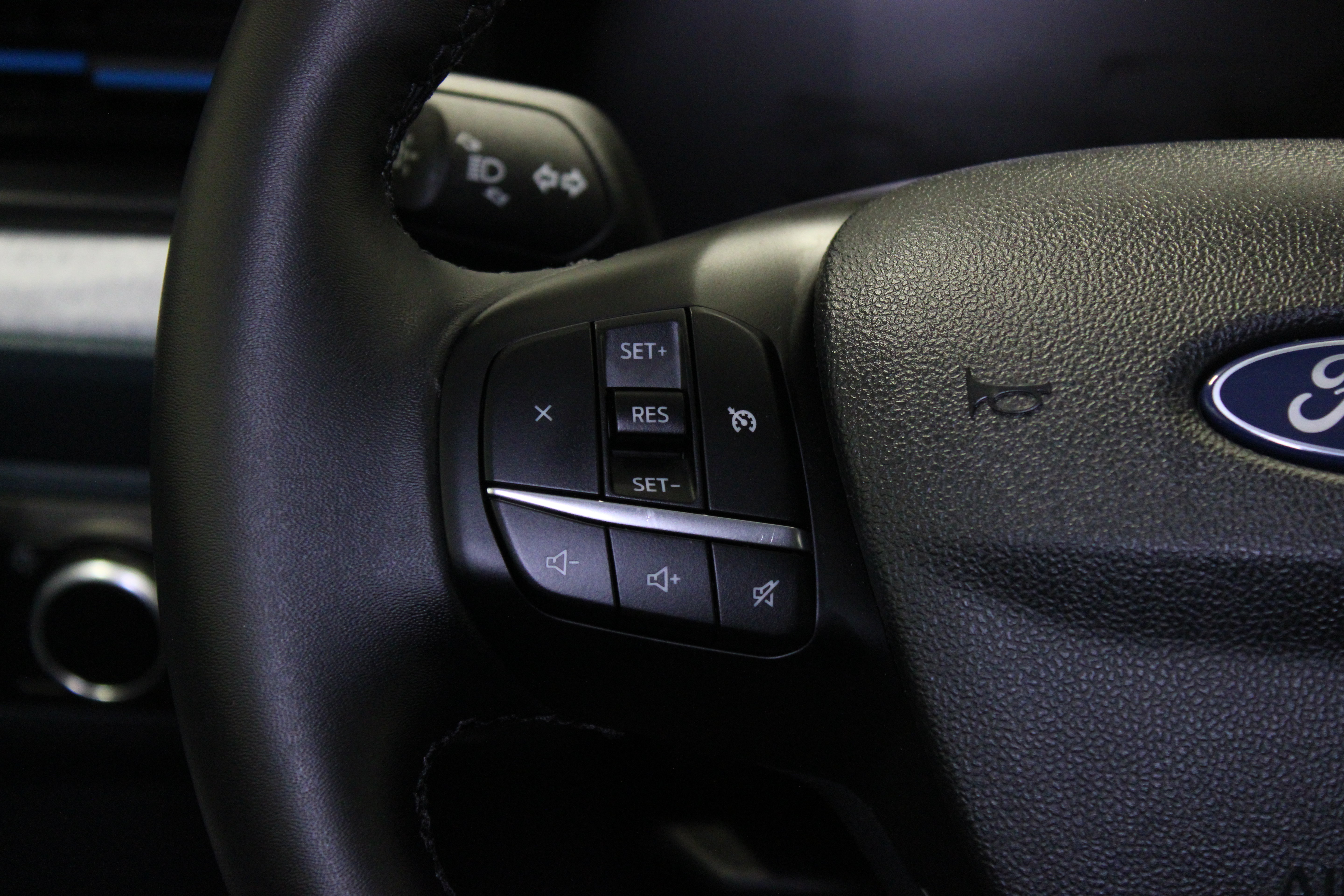 Used 2025 Ford Maverick XLT AWD/4WD image 23