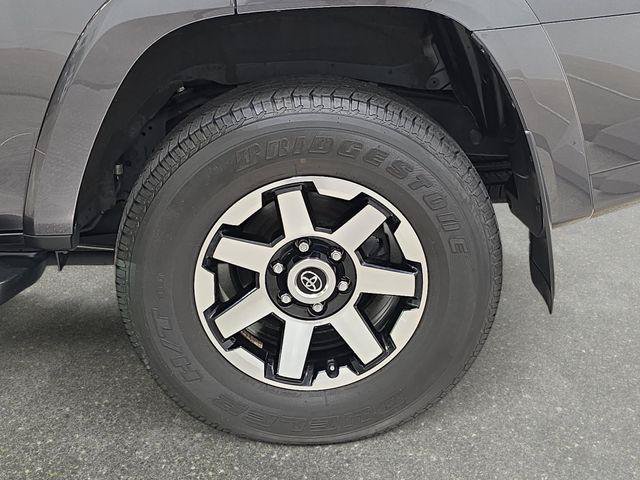 Certified 2023 Toyota 4Runner TRD Off-Road Premium w/ Off Road Premium Plus Package AWD/4WD image 30