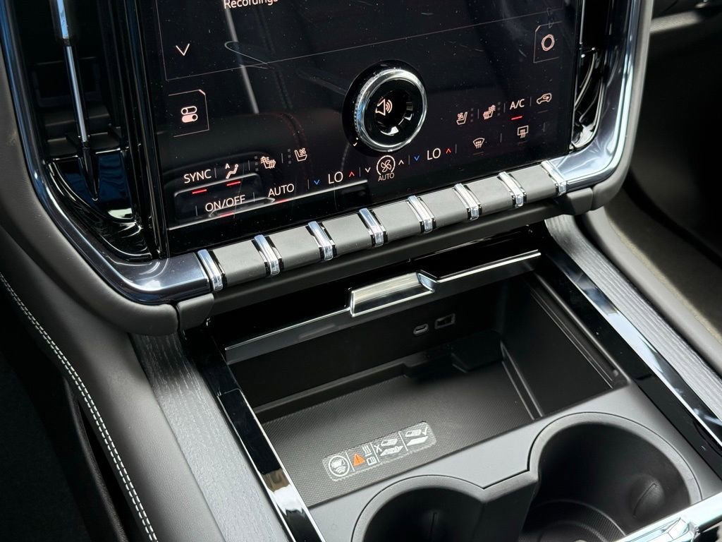 New 2026 GMC Yukon XL AT4 Ultimate w/ LPO, Floor Liner Package image 33