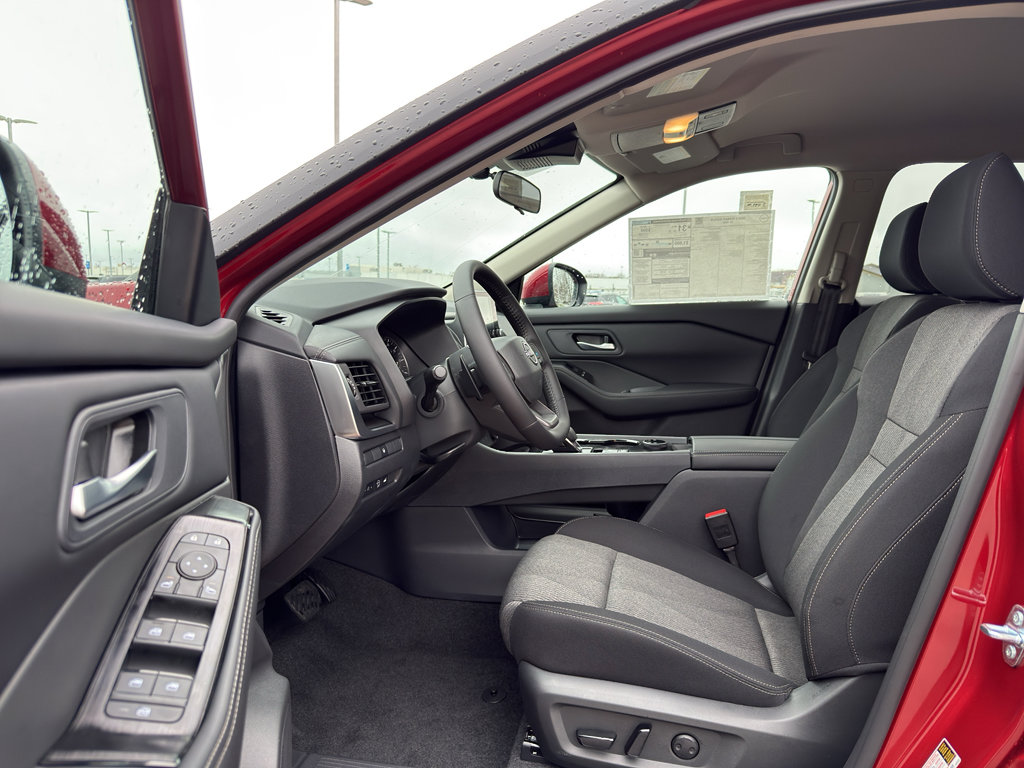 New 2026 Nissan Rogue SV AWD/4WD image 11