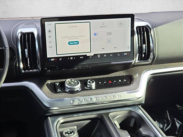 New 2027 Ford Expedition Platinum w/ Stealth Appearance Package AWD/4WD image 12
