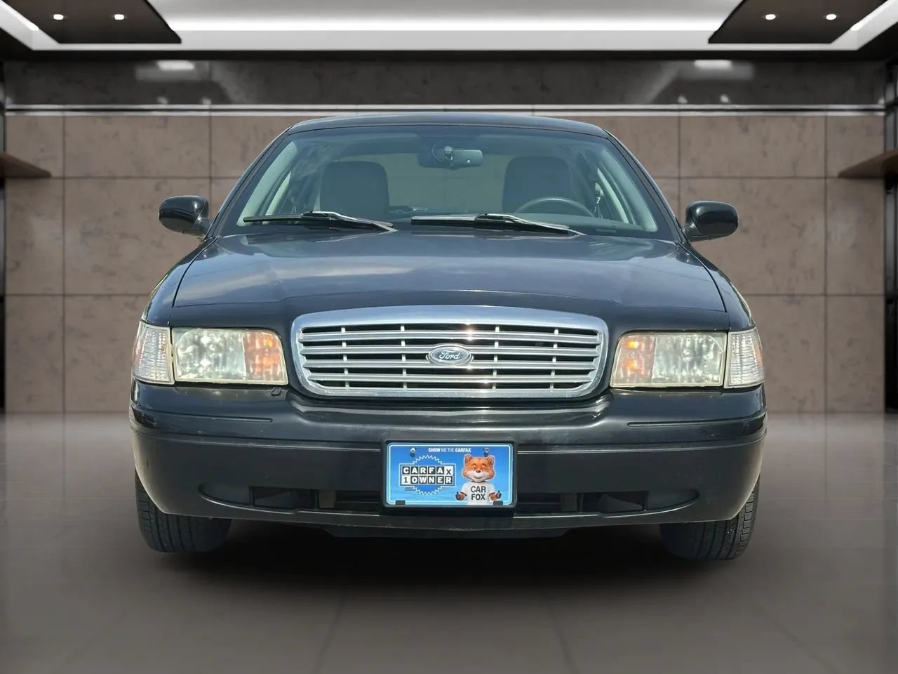 Used 2011 Ford Crown Victoria LX w/ Comfort Appearance Pkg RWD image 15