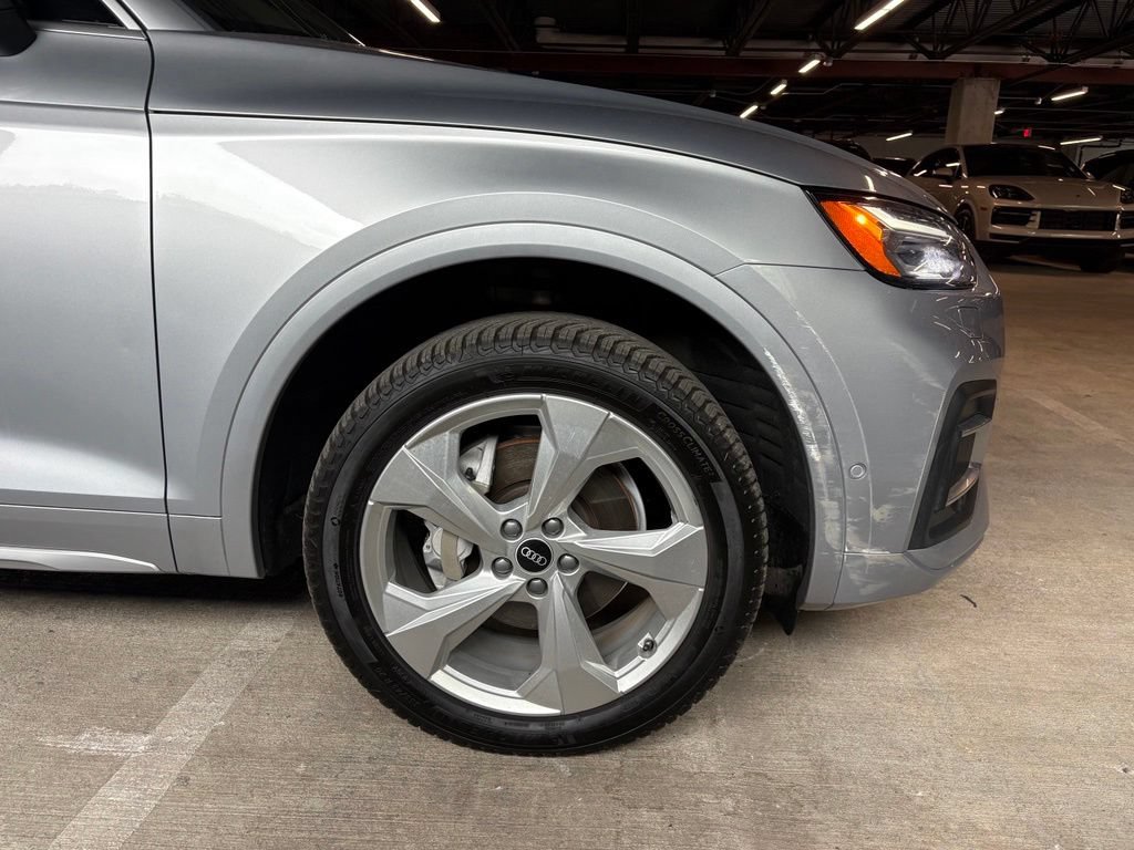 Used 2021 Audi Q5 Prestige AWD/4WD image 11