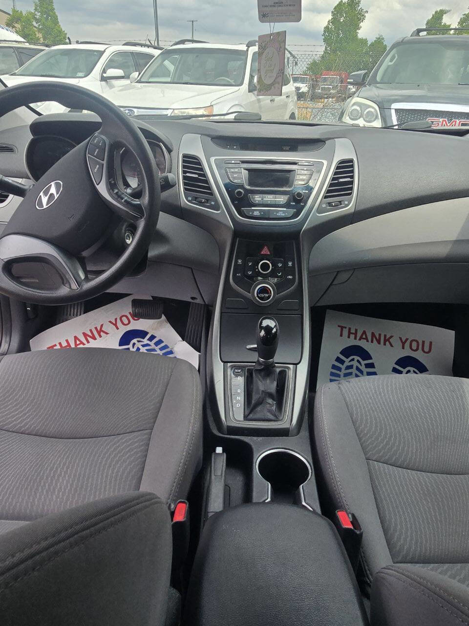 Used 2015 Hyundai Elantra SE FWD image 19