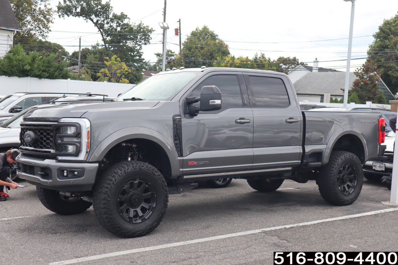 Used 2024 Ford F350 Lariat w/ Lariat Ultimate Package image 5