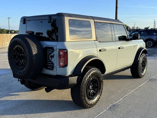 Used 2023 Ford Bronco Wildtrak AWD/4WD image 5