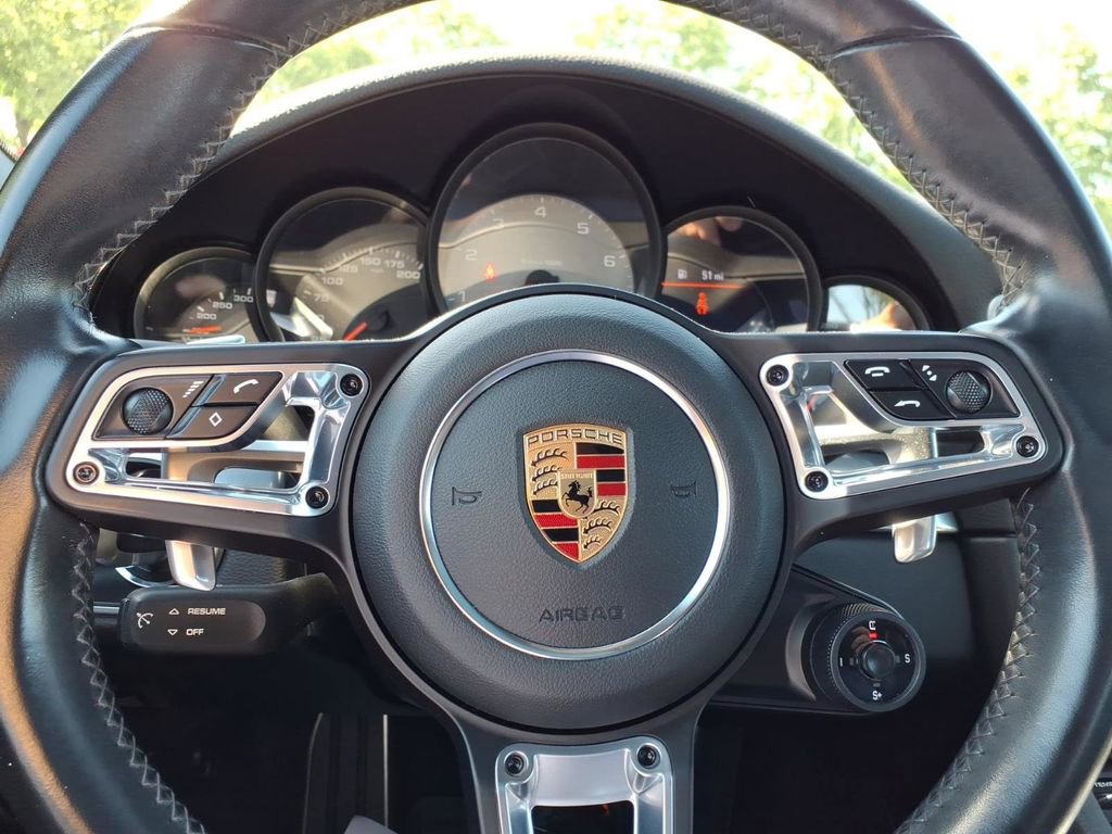 Used 2017 Porsche 911 Carrera S RWD image 19