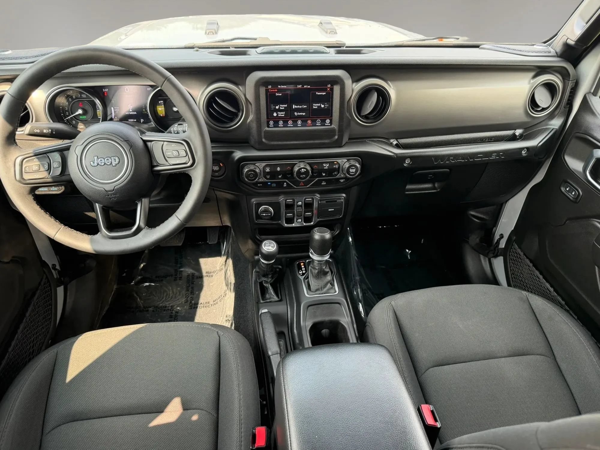 Used 2023 Jeep Wrangler Unlimited w/ Cold Weather Group AWD/4WD image 35