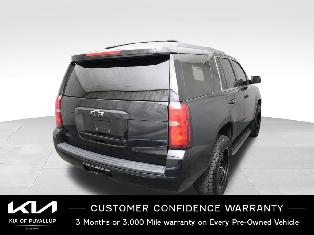 Used 2017 Chevrolet Tahoe LT w/ Luxury Package AWD/4WD image 5