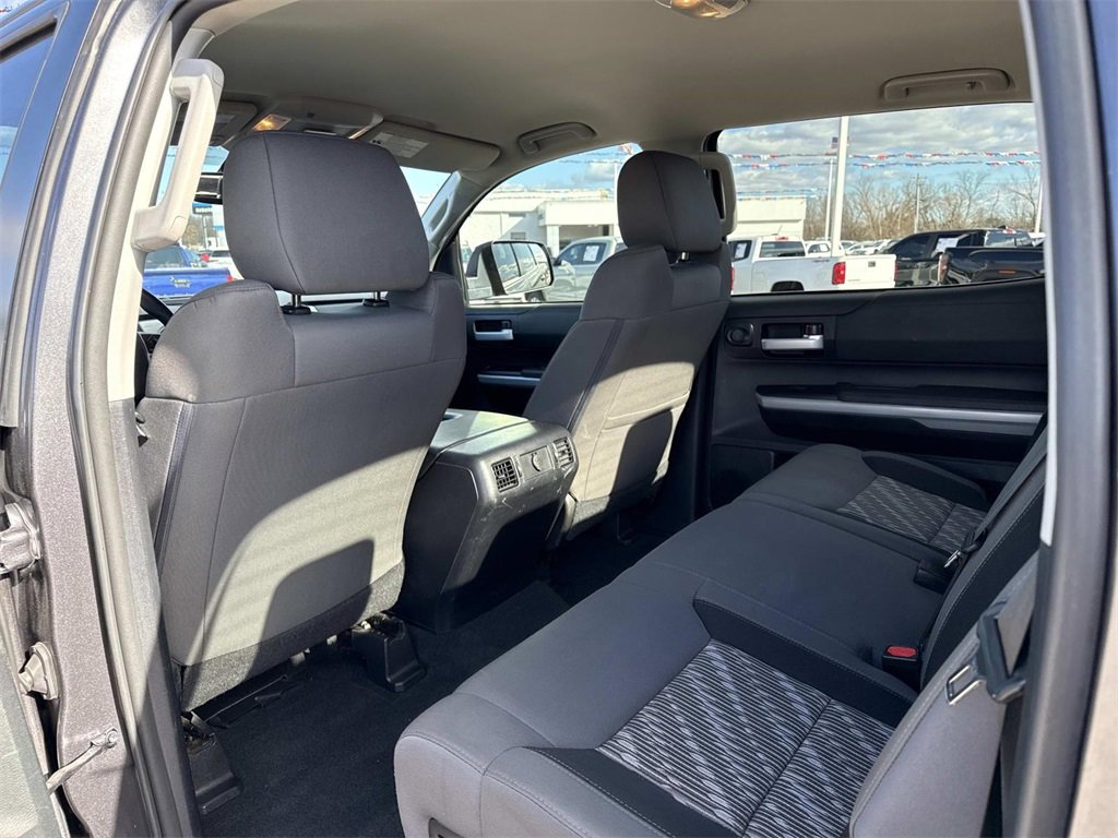 Used 2018 Toyota Tundra SR5 image 24