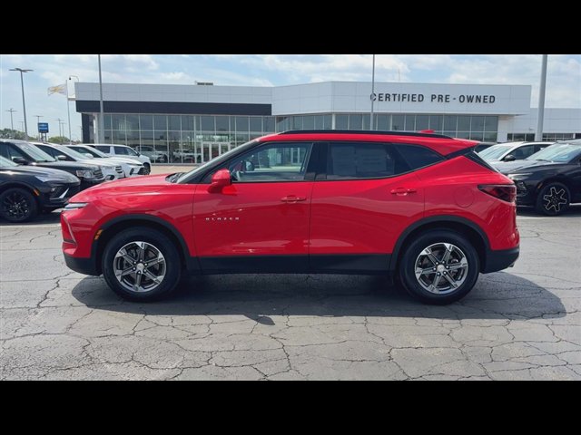 Certified 2024 Chevrolet Blazer LT w/ Convenience Package FWD image 5