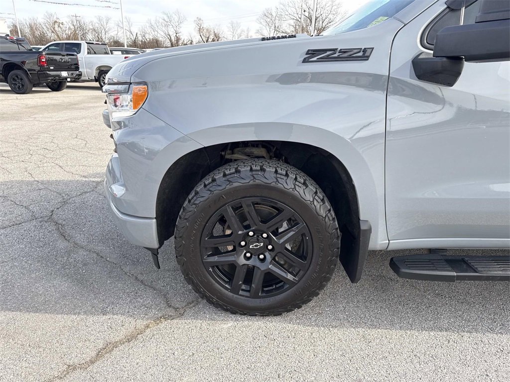 Used 2024 Chevrolet Silverado 1500 RST w/ Z71 Off-Road Package image 30