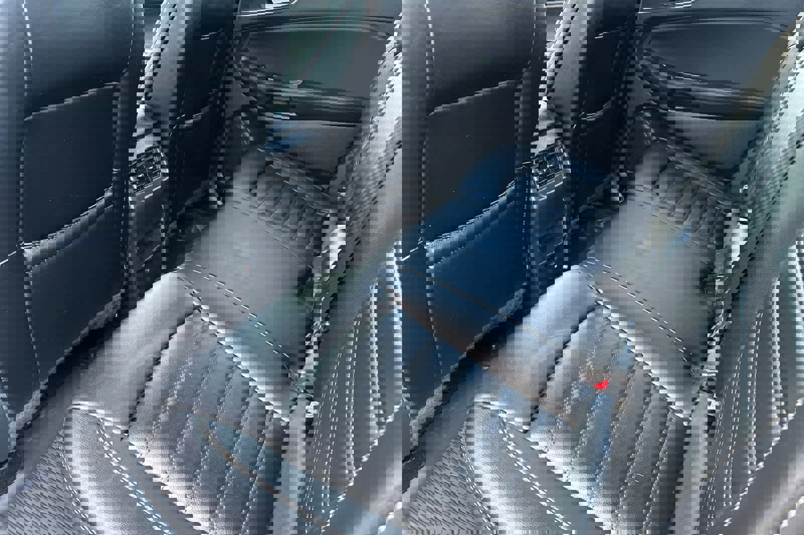 Used 2020 Ford Edge SEL image 4