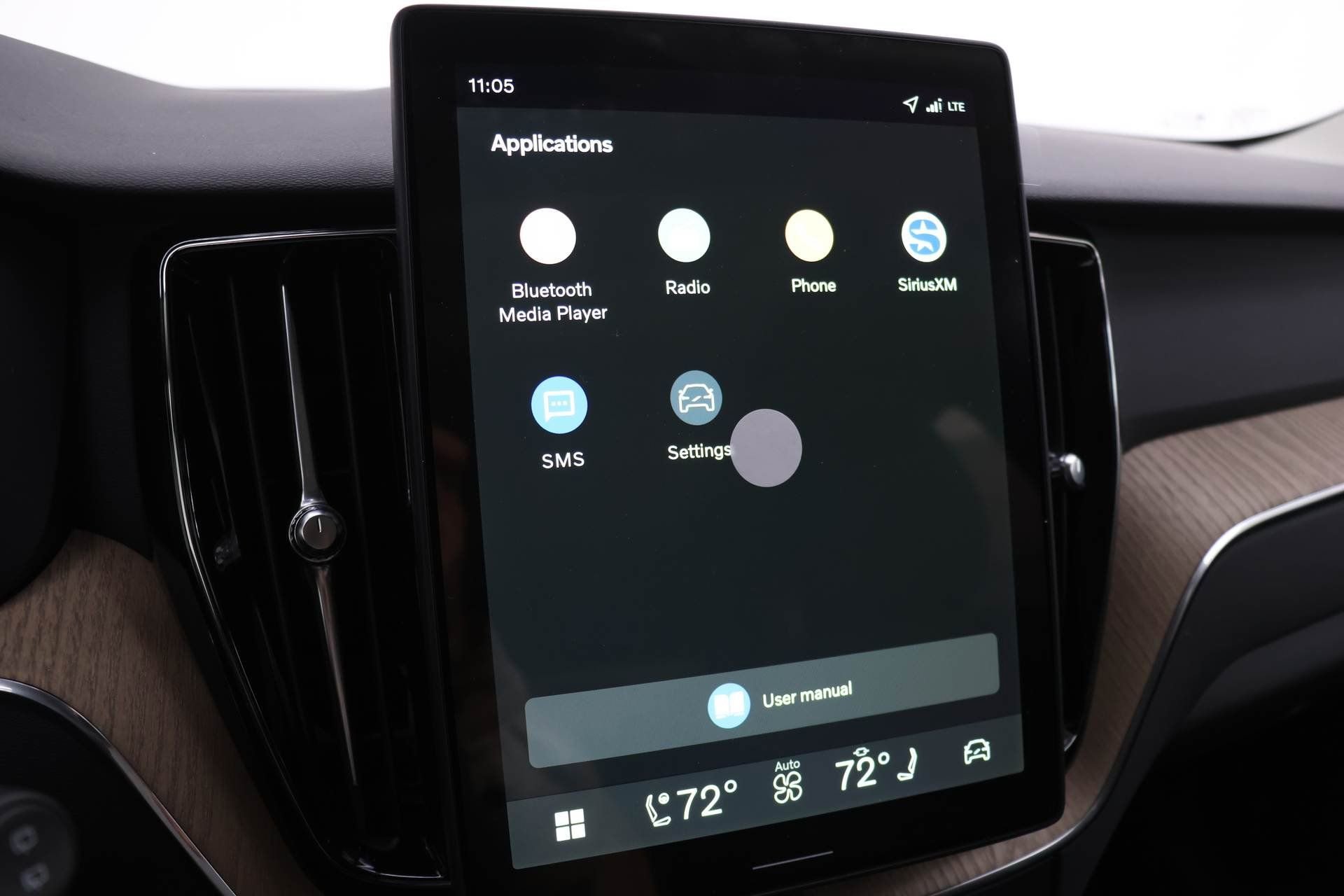 New 2026 Volvo XC60 T8 Plus w/ Protection Package Premier image 11