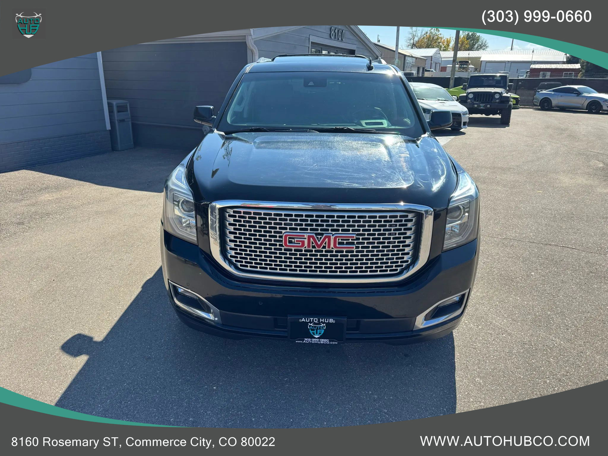 Used 2017 GMC Yukon XL Denali w/ Open Road Package image 3