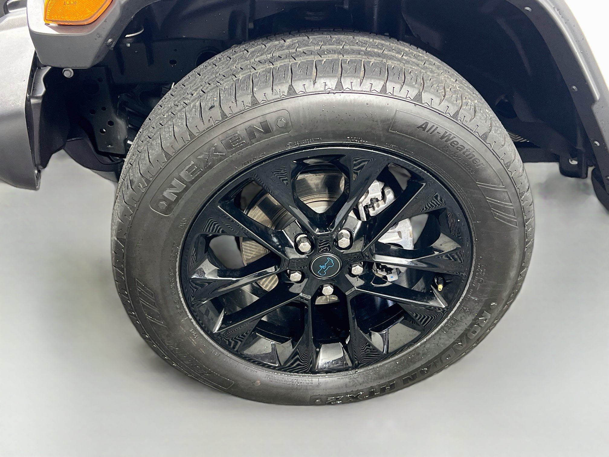 Used 2025 Jeep Wrangler Unlimited Sahara AWD/4WD image 13